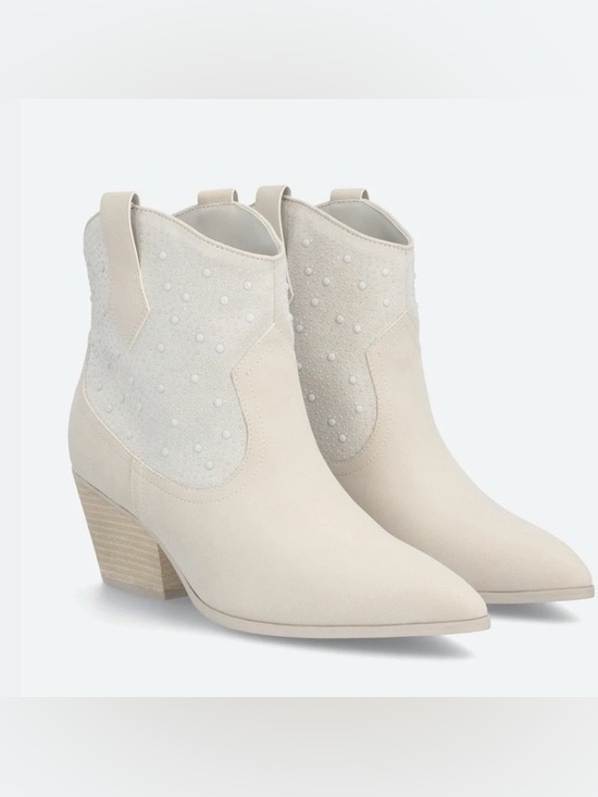 MIA Shoes - Mia Serennity White Pearl Cowboy Bootie Ivory